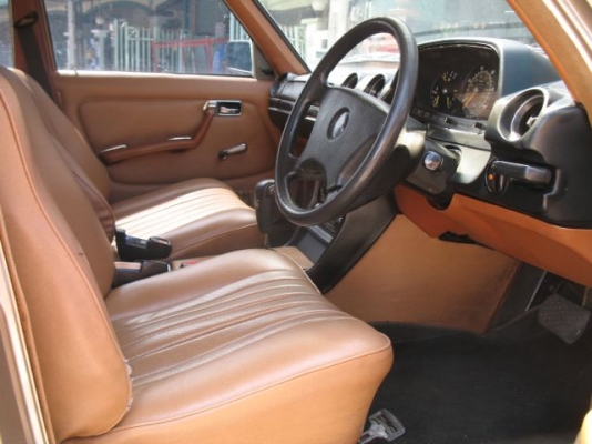 Hot !!! ขายด่วนครับ Benz W123 230e สภาพเครื่องดี แอร์เย็น LPG+1JZ จัดไฟแนนซ์ได้ ผ่อนได้