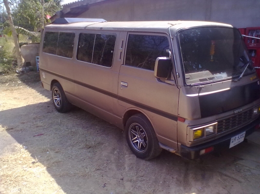 Nissan urvan Nissan urvan