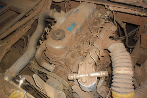 TOYOTA DYNA 75 HP หกล้อช่วงสั้น กระบะคอกไม้ยาว 3.20 เมตร สภาพดีพร้อมใช้งาน เครื่องดีสตาร์ทง่าย หัวเดิมๆภายในเก๋งยังอยู่ครบ ช่วงล่างคัชซีไม่ผุ เอกสารเล่มทะเบียนมีครบ ราคาต่อรองได้ครับ