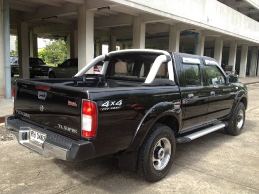 ขายกระบะนิสสันฟรอนเทียร์ 4 ประตู สีดำ