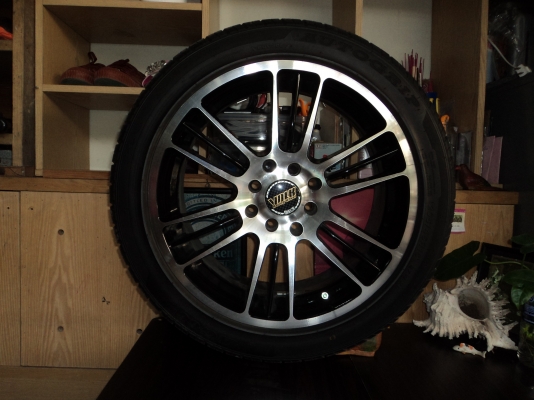 ขายล้อแม๊ค/ยาง 205/45r16ใหม่ๆขอบ16 ราคาถูกครับ4รู100/114