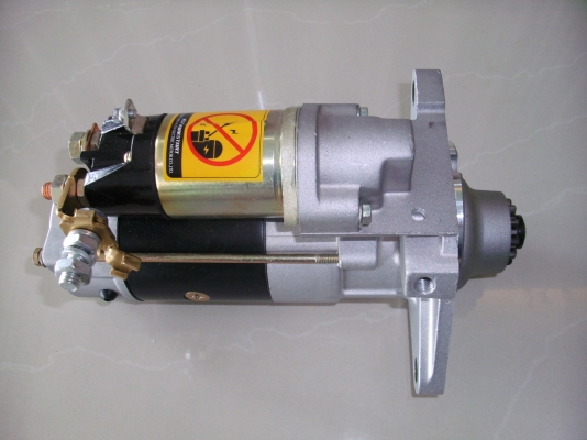 6HK1  2H 11T 24V 5.0KW ,PART No.M008T60972,898060-8540