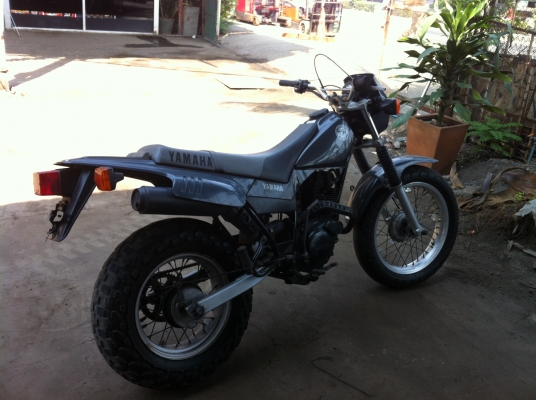 ขาย TW 200 อุปกรณ์เดิมๆครบ สภาพสวยครับ