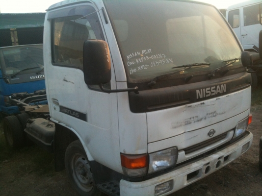 ขายรถบรรทุก6ล้อ Isuzu elf mistsu canter mazda นำเข้าญี่ปุ่น
