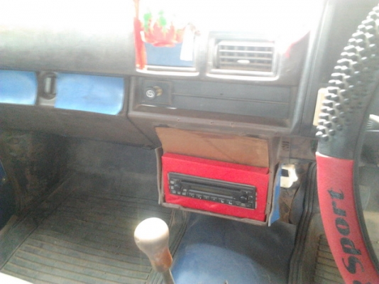 TOYOTA HILUX HERO 2.4D ปี 30 รถบ้านๆแต่งครบสภาพสวย เครื่องแน่นแรงดี ภายในเก๋งสวย แอร์เย็น กระบะไม่มีผุ ช่วงล่างคัชซีสวยไม่มีผุ ยางดีพร้อมใช้งานได้เลย เอกสารทะเบียนภาษีครบพร้อมโอนครับ ราคาต่อรองได้นะครับ