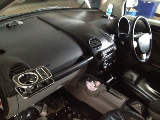 ขาย New VOLKSWAGEN Beetle 2.0 สีบอร์นเงินสภาพสวยสุดๆใช้งานปกติ ขับดีมากช่วงล่างแน่น เกียร์ออโต้เครื่อง 2,000 cc. ภายในสีดำใหม่เอี่ยม เบาะอุ่น CD พิเศษตรงคอนโซลกลาง 6 แผ่น ช่วงล่างแน่น โดยรวมไม่ต่างป้ายแดง ผู้หญิงใช้ มือเดียว ดูรถได้ที่ อ.เมือง นครราชสีมา ขาย New VOLKSWAGEN Beetle 2.0 สีบอร์นเงินสภาพสวยสุดๆใช้งานปกติ ขับดีมากช่วงล่างแน่น เกียร์ออโต้เครื่อง 2,000 cc. ภายในสีดำใหม่เอี่ยม เบาะอุ่น CD พิเศษตรงคอนโซลกลาง 6 แผ่น ช่วงล่างแน่น โดยรวมไม่ต่างป้ายแดง ผู้หญิงใช้ มือเดียว ดูรถได้ที่ อ.เมือง นครราชสีมา