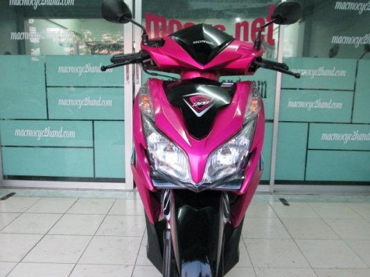 ขาย click125I สีชมพูดำ สีสวยไม่ซ้ำใคร คอมบายเบลก เบลกทีเดียว2ล้อหน้าหลัง โปรโมชั่น 34500