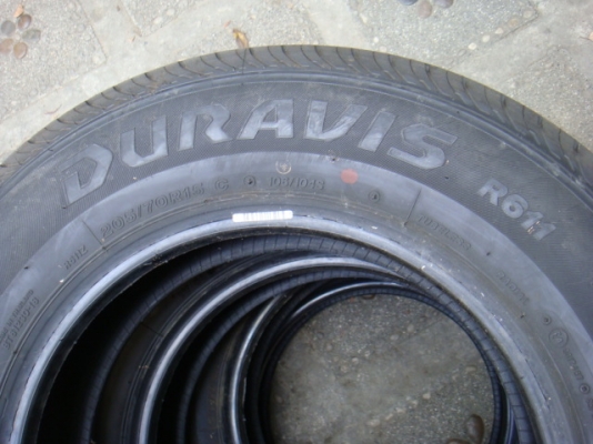ขายยาง 205/70r15 ปี12 ถอดจากวีโก้ป้ายแดง