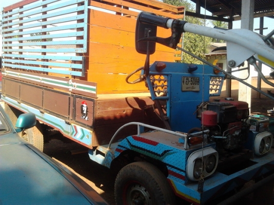 ขายด่วน รถอีแต๋น เครื่อง 11 แรง KUBOTA ET110 เกียร์ของ ISUZU NPR 115 กระบะคอกไม้ทรงโคราชสภาพสวยไม่มีผุเลย คัชซีหน้า 4 ช่วงล่างเพลาลอย ใช้ยาง 7.50 ขอบ 16" สภาพดีพร้อมใช้งานได้เลย ราคาต่อรองได้นะครับ