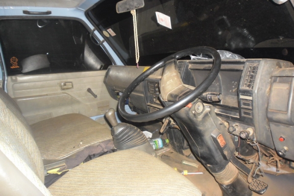 ISUZU 145 HP 4BB1 กระบะคอกเหล็กเกษตรยาว 4.30 เมตรไม่ดั๊มพ์ ช่วงล่างคัชซีใหญ่สวยของตงฟง ภายในเก๋งคอนโซลสวยครบ เกียร์ร็อก พวงมาลัยเพาเวอร์ ช่วงล่างใหญ่ติด F หน้า F หลังครบพร้อม ยางสภาพดีพร้อมบรรทุกพร้อมใช้งาน เอกสารทะเบียนภาษีครบถูกต้องพร้อมโอน ราคาต่อรองได ISUZU 145 HP 4BB1 กระบะคอกเหล็กเกษตรยาว 4.30 เมตรไม่ดั๊มพ์ ช่วงล่างคัชซีใหญ่สวยของตงฟง ภายในเก๋งคอนโซลสวยครบ เกียร์ร็อก พวงมาลัยเพาเวอร์ ช่วงล่างใหญ่ติด F หน้า F หลังครบพร้อม ยางสภาพดีพร้อมบรรทุกพร้อมใช้งาน เอกสารทะเบียนภาษีครบถูกต้องพร้อมโอน ราคาต่อรองได