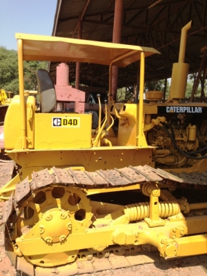 ขาย แทร๊คเตอร์