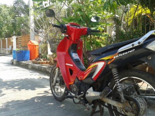 wave125 เครื่องดี เอกสารครบพร้อมโอน(ขายตามสภาพ) wave125 เครื่องดี เอกสารครบพร้อมโอน(ขายตามสภาพ)