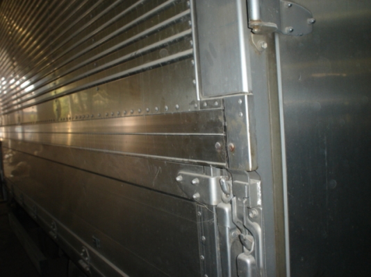 ขายรถนำเข้าทั้งคัน ไม่เคยใช้งานในไทย ตู้มิเนียมเปิดปีกได้ด้วยระบบไฟไฟ้า ขายรถนำเข้าทั้งคัน ไม่เคยใช้งานในไทย ตู้มิเนียมเปิดปีกได้ด้วยระบบไฟไฟ้า