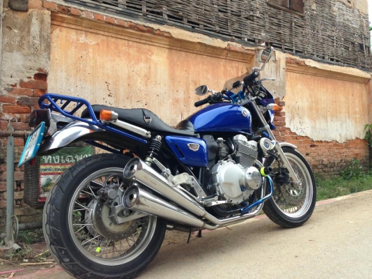 ขาย คับ CB400Four ทะเบียน ขาย 130000ิ เอกสาร พร้อม ภาษีไม่ขาด