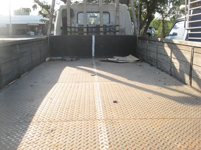 ขาย Hino FB 120 หกล้อไม่ดั้มพ์ รถห้าง มือเดียว แอร์เย็น โทร 088-4501277