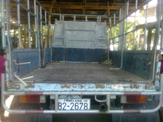 ขายสี่ล้อNKR88Hpสภาพสวยเดิมรถบ้าน