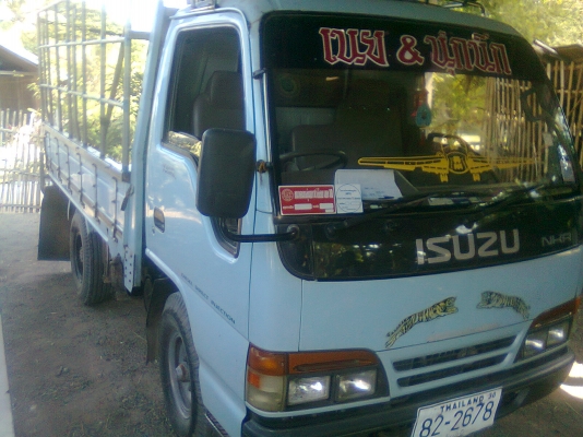 ขายสี่ล้อNKR88Hpสภาพสวยเดิมรถบ้าน