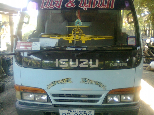 ขายสี่ล้อNKR88Hpสภาพสวยเดิมรถบ้าน