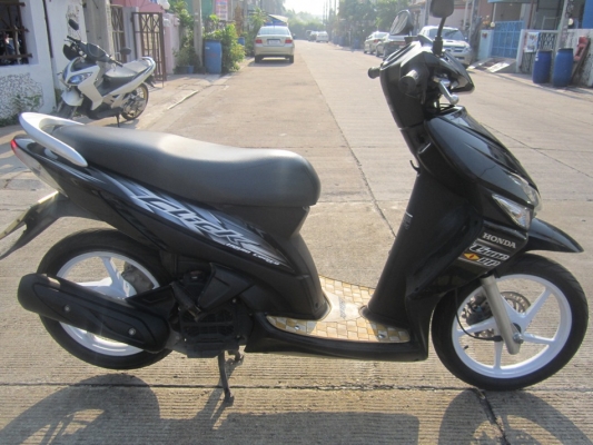 ขายด่วน click ปี51 เครื่องดีเดิมๆสภาพพร้อมใช้ล้อแม็ก ชุดโอนครบ ขายด่วน click ปี51 เครื่องดีเดิมๆสภาพพร้อมใช้ล้อแม็ก ชุดโอนครบ