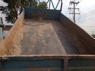 รถบรรทุก6ล้อเล็ก