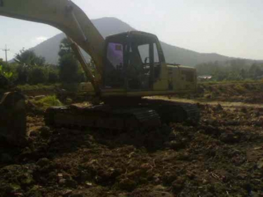 ขายรถแบคโฮ KOMATSU pc 200-6 ซีเรียล 20550ไฟฟ้าครบ เอวแน่น ช่วงล่างเต็มเครื่อง KOMATSUเอกสารไม่มี ขายรถแบคโฮ KOMATSU pc 200-6 ซีเรียล 20550ไฟฟ้าครบ เอวแน่น ช่วงล่างเต็มเครื่อง KOMATSUเอกสารไม่มี