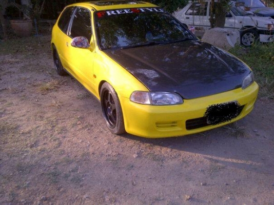 ขาย3Dr เกียร์ธรรดา LPG หัวฉีด เครื่อง D15B Sunloof ภายในตัวนอก สีสดๆ