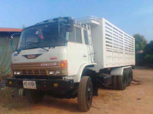 ขายรถสิบล้อดั้ม HINO 227เครื่อง MEGA  260 แรง เครื่อง JO8C ยางใหม่ 10  เส้นแอร์เย็นดาวน์400,000เอารถไปเลย