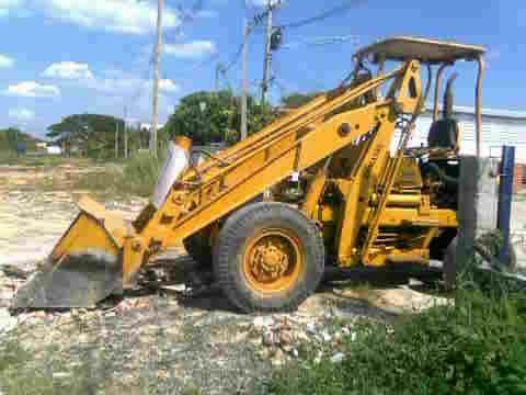 ขายรถตักล้อยาง KOMATSU sd 20-4 รถสวยพร้อมใช้ได้เลย  เครื่องเกียร์ดีแรง