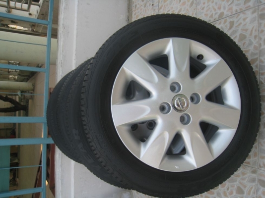 ขายล้อแม็ก Nissan March 15"x5.5" et 50 4 รู 100 +ยางปี 10 (081-3747940)