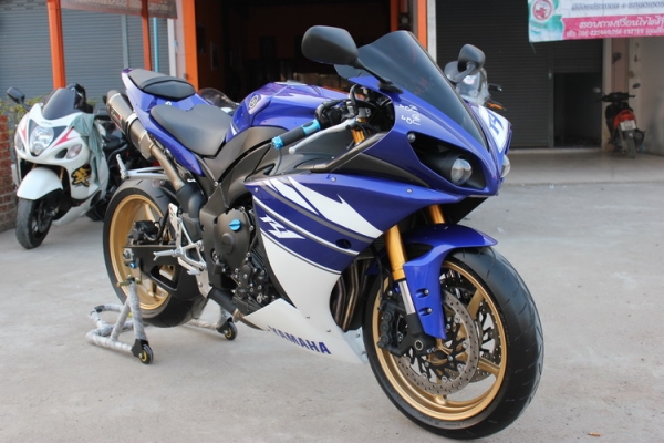 ขาย YAMAHA R1 ปี2010 สเป็คยุโรป อินวอยล์ *สรรพสามิตตัวจริงหมด สภาพป้ายแดง ขาย YAMAHA R1 ปี2010 สเป็คยุโรป อินวอยล์ *สรรพสามิตตัวจริงหมด สภาพป้ายแดง