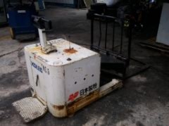 ขายรถยกลากจูงไฟฟ้า 900 กก.