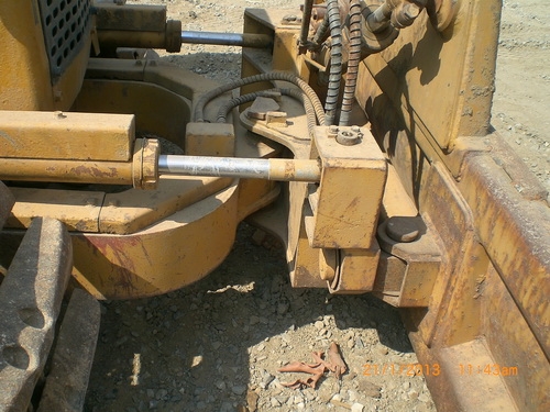 มิตซูบิชิ B D 2-F เก่านอก