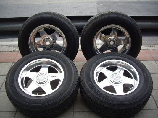 ขายล้อแท้ เจแปน 6 รู ......สวยๆ เชิญครับ ขายล้อแท้ เจแปน 6 รู ......สวยๆ เชิญครับ