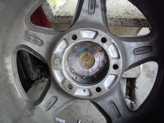 ขายล้อแท้ เจแปน 6 รู ......สวยๆ เชิญครับ ขายล้อแท้ เจแปน 6 รู ......สวยๆ เชิญครับ