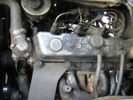 ขาย Nissan Urvan SD23 สภาพสวยเดิมๆ สี เครื่อง ช่วงล่างดี พวงมาลัยเพาเวอร์ แอร์หน้า-หลัง เบาะ 3 แถว  ภายนอก-ในสวยครับ