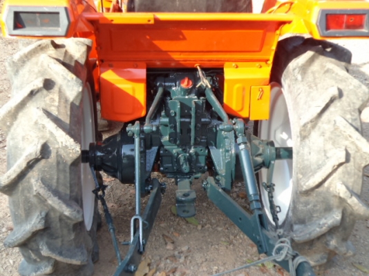 ขายรถไถ KUBOTA L1 20 ขายรถไถ KUBOTA L1 20