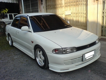 กรุณาชมก่อน mitsu lancer ขาวเดิม