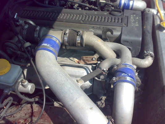 อีซูสุ รุ่นมังกรทอง ปี95แต่งเต็มเครื่องแรง 2 เจ ติดแก๊สหัวฉีดไฟฟ้า สนใจติดต่อมาได้เลยครับ