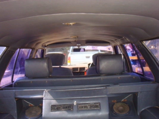 โตโยต้า ฮีโร่แวน 5 ประตู เครื่อง2400cc ภายในดี ขับขี่ดีรถใช้งานอยู่จังหวัดน่าน