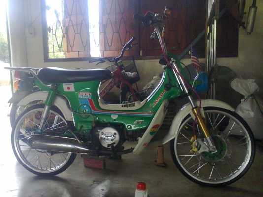 ชาลีเครื่องไน110ครัซเท้าขาย17500