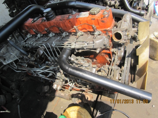 ขาย ISUZU 6SD1 เทอร์โบ 280 แรง สนใจติดต่อ ตุ้ม 0898093630