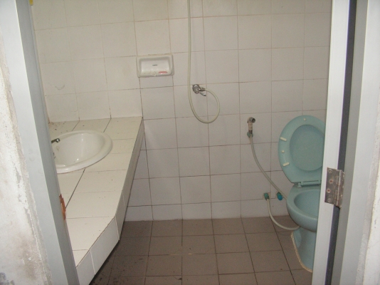 ขายทาวเฮ้าส์18ตารางวา2นอน2น้ำ(คุณเต้ยได้มาเป็นเพื่อนบ้านของผมเเล้วครับ)