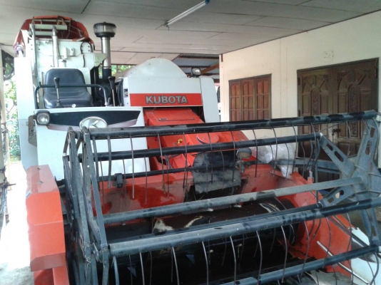 ขายรถเกี่ยวข้าวคูโบต้า DC60 คู่ เทรลเลอร์ลาก สภาพพร้อมใช้งาน เดิมใช้มือเดียว ช่วงล่างพร้อมใช้งาน