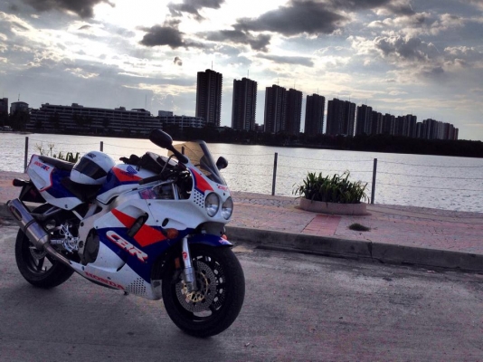CBR900 ทะเบียนแท้ สเปคยุโรป CBR900 ทะเบียนแท้ สเปคยุโรป