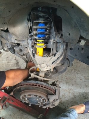 รับแก้ปัญหาช่วงล่าง รถ Pajerosport by Shock Profender