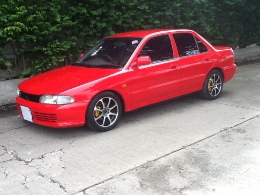 ขายรถเก๋งมิตซูบิชิแลนเซอร์ ปี 95 ราคาเท่ามอเตอร์ไซค์ ขายรถเก๋งมิตซูบิชิแลนเซอร์ ปี 95 ราคาเท่ามอเตอร์ไซค์