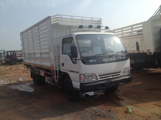 ขาย NPR คอกสูงเครื่อง 130 แรงม้ากระบะดั้มพ์คอกสูง ยาง 825/16 รถทำใหม่ทั้งคันพร้อมเล่มพร้อมทะเบียนครับ สนใจติดต่อโทร