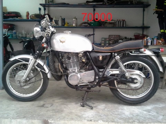 ขาย ประกอบใหม่  SR400 เลขเต็ม แต่ง bsa 70000