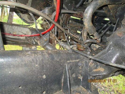 รถห้าง-ISUZU-NKR.55.6ล้อ3.20ม.ดั้มเครื่อง4JB1สภาพสวยมากพร้อมใช้..ราคา320.000.บ