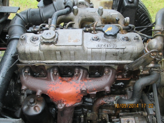 รถห้าง-ISUZU-NKR.55.6ล้อ3.20ม.ดั้มเครื่อง4JB1สภาพสวยมากพร้อมใช้..ราคา320.000.บ